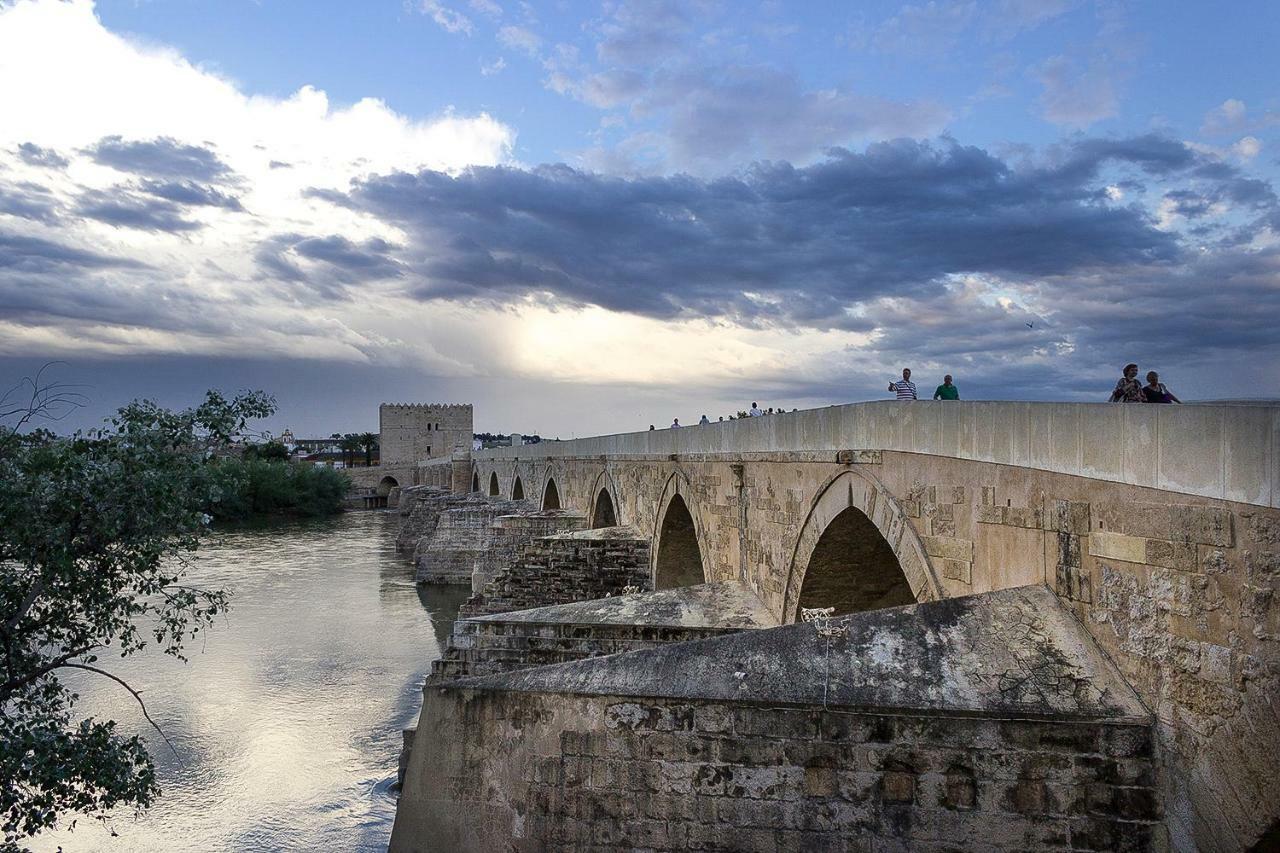 Appartamento Puerta A La Mezquita Cordova Esterno foto